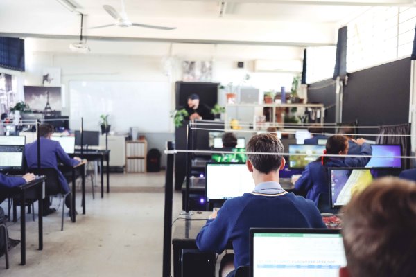 Navigation image for Akademiese vakinligting by Hoërskool Randburg