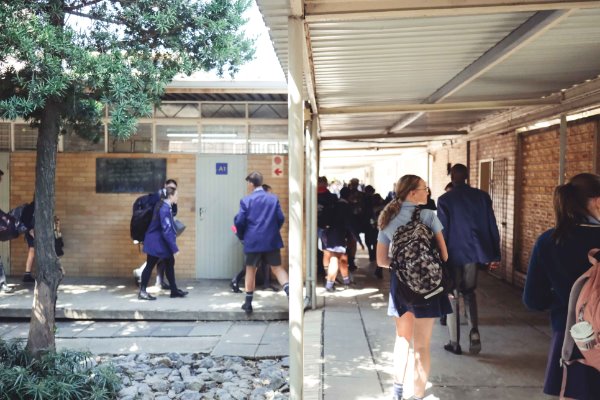 Navigation image for Inskrywings Gr 9 - 12