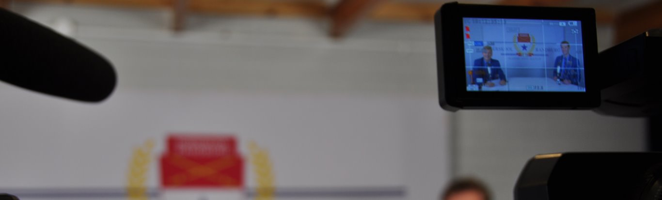 Laptop breadcrumb image of RNA