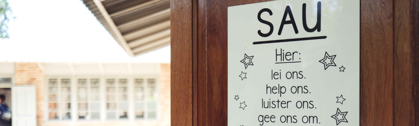 Laptop breadcrumb image of SAU