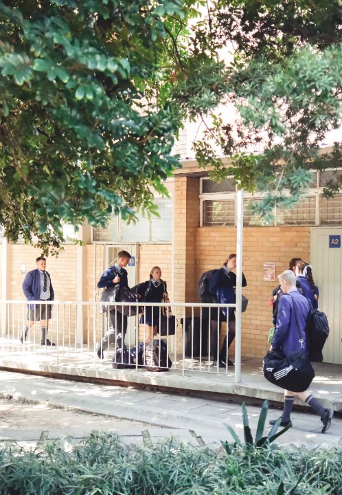 Mobile breadcrumb image of Toets- en eksamenroosters