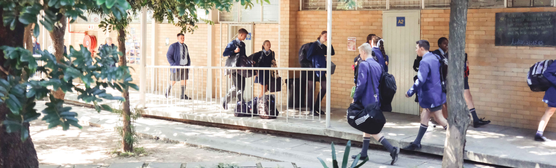 Desktop breadcrumb image of Toets- en eksamenroosters