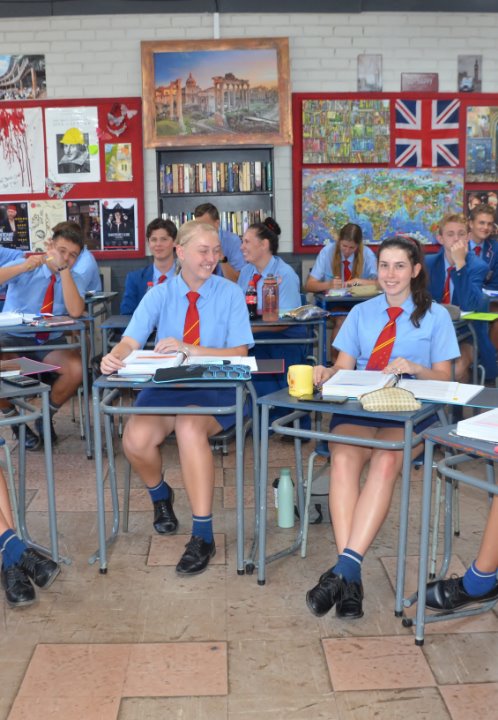 Mobile breadcrumb image of Akademie