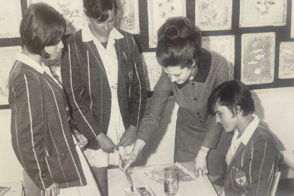 Navigation image for Alumni